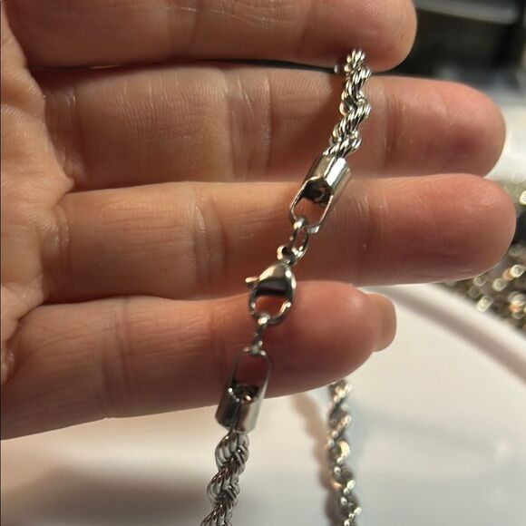 Silver Twisted Rope Chain Necklace - Picture 3 of 3